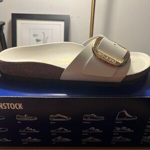 BIRKENSTOCK - Madrid Bug Buckle in Antique White. Size 8 women’s. BNIB.